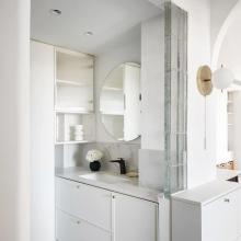 63㎡簡約三居，改動一面墻，拯救“長滿鞋”的極窄玄關(guān)！