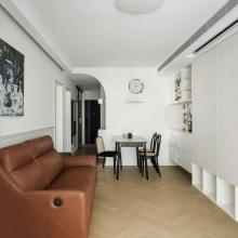 63㎡簡約三居，改動一面墻，拯救“長滿鞋”的極窄玄關(guān)！