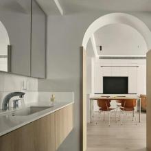 她買(mǎi)下87㎡老房，將餐廳改造成書(shū)房，合理使用每一寸空間，佩服！