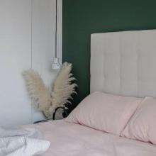 90后審美真在線，不喜歡黑白灰的冷淡，于是把“千禧粉”搬回了家