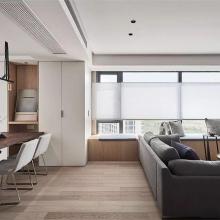 84平的小戶型二居室，客廳里有個長飄窗，輕松擴容