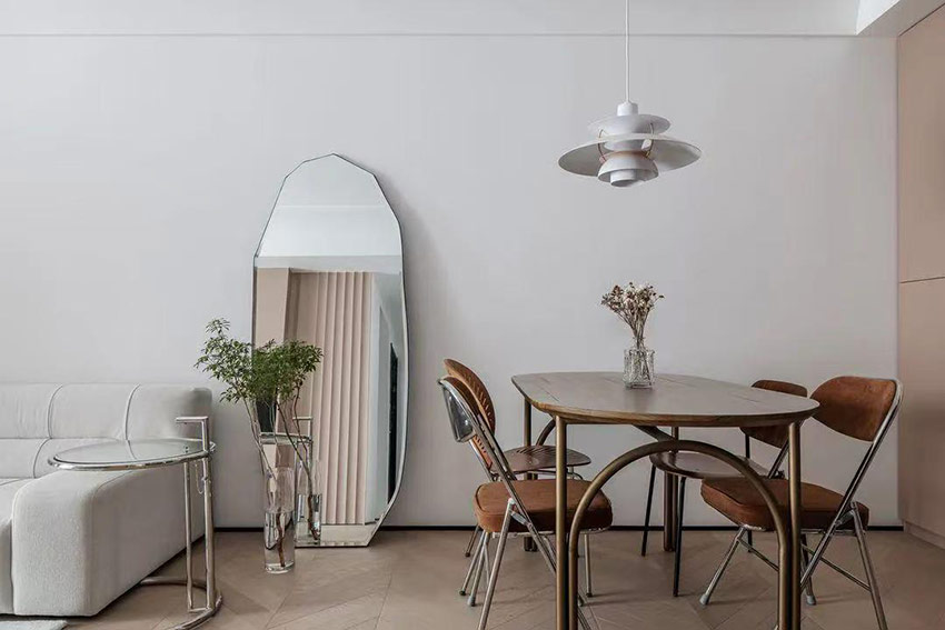 90后審美真在線，不喜歡黑白灰的冷淡，于是把“千禧粉”搬回了家