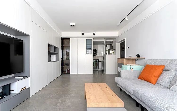簡(jiǎn)潔素雅的65㎡小家，也有強(qiáng)大的隱藏功能！